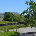 The Hive Lodge Cabin With 3 Peak Views, Ribblehead, Settle Lodge *