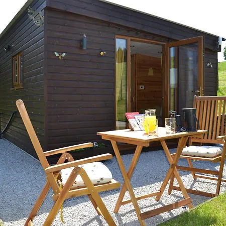 The Hive Lodge Cabin With 3 Peak Views, Ribblehead, Settle * Settle