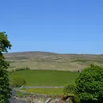 The Hive Lodge Cabin With 3 Peak Views, Ribblehead, Settle Alojamento de Turismo Selvagem *