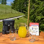 The Hive Lodge Cabin With 3 Peak Views, Ribblehead, Settle Settle